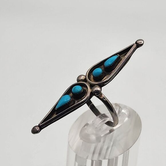 Vintage Navajo Sterling Silver & Turquoise Snake Eye Ring (7.5) - Picture 4 of 6